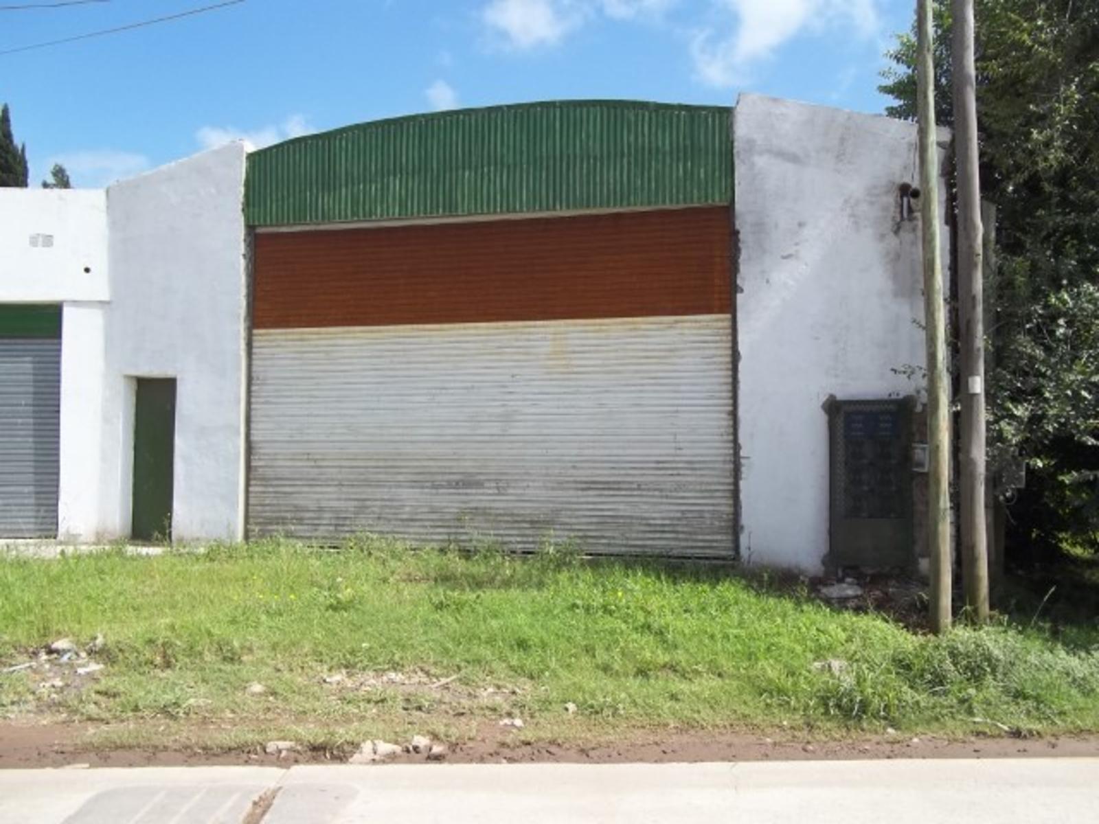 GRAN PREDIO EN GENERAL RODRIGUEZ 1900 M2 , GALPON, 2 LOCALES COMERCIALES, PLAYON DE MANIOBRAS, CASA DE CUIDADORES — foto 15