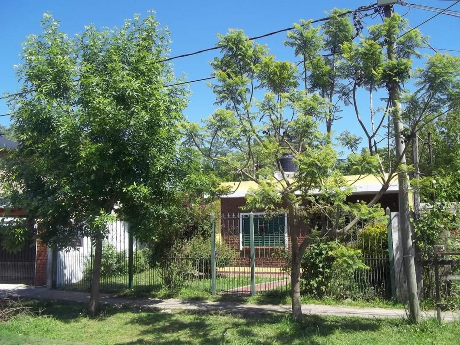 LINDA CASA AMERICANA EN MARIANO ACOSTA MUY BUENA UBICACION A METROS DE RUTA 200 — foto 15