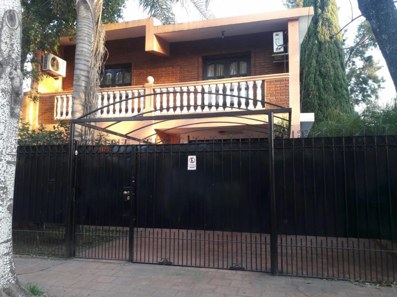 Casa impecable en La Tablada