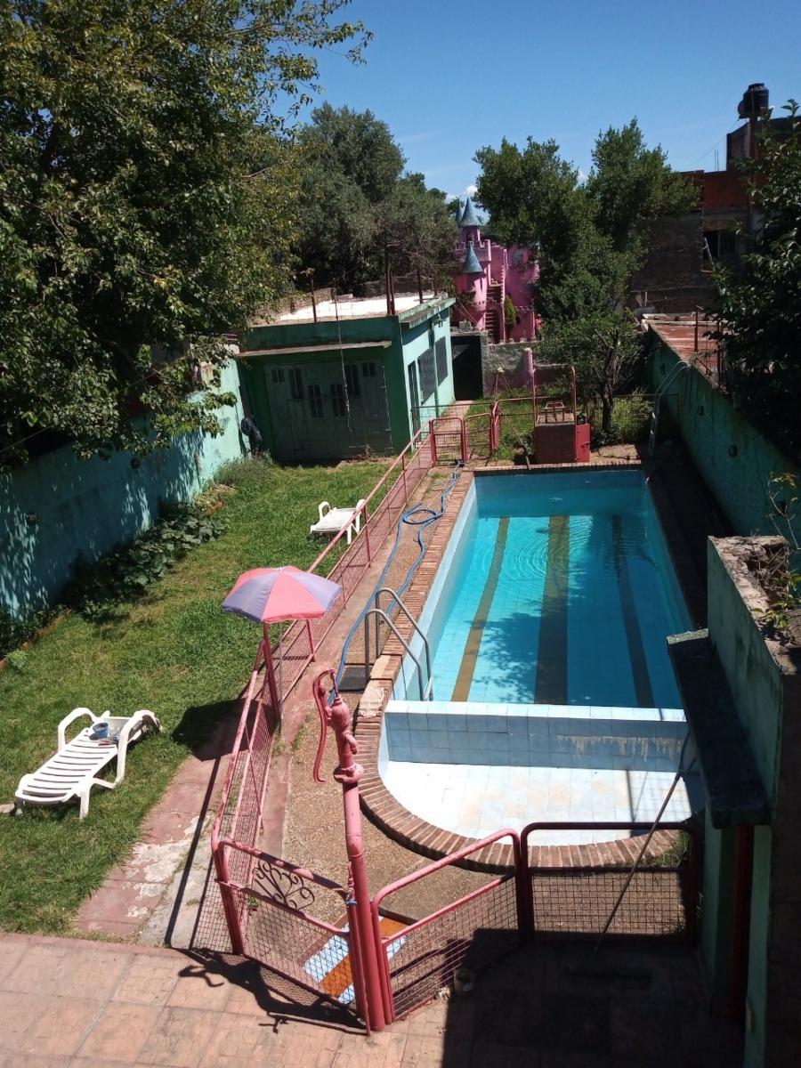 Casa con amplias comodidades