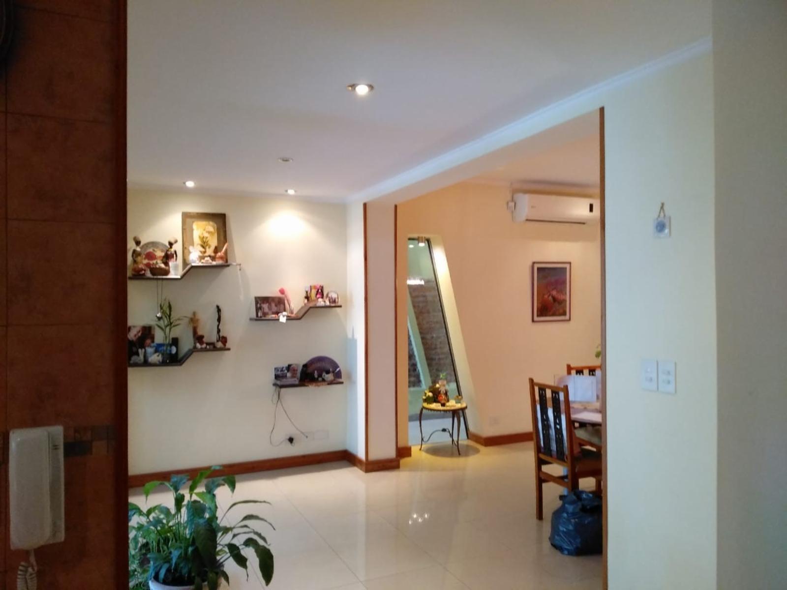 EXCELENTE PROPIEDAD 5 AMBIENTES EN EL CORAZON DE PALOMAR — foto 6