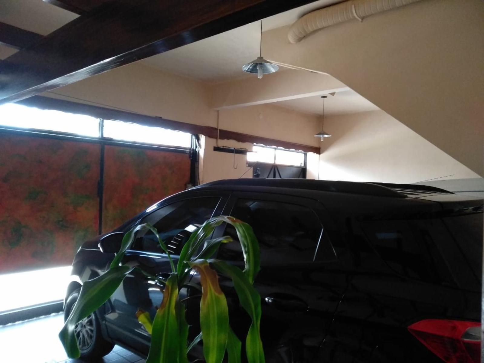 EXCELENTE PROPIEDAD 5 AMBIENTES EN EL CORAZON DE PALOMAR — foto 10