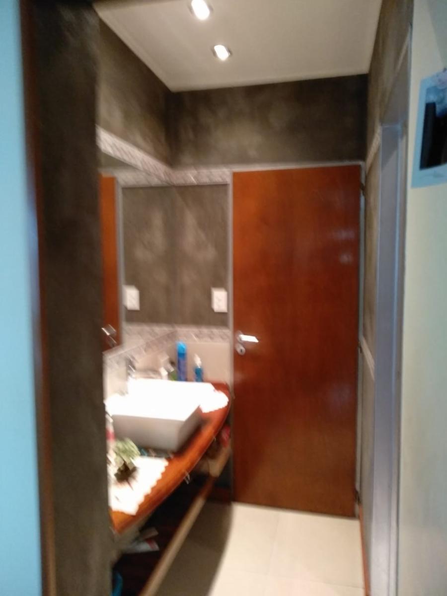 EXCELENTE PROPIEDAD 5 AMBIENTES EN EL CORAZON DE PALOMAR — foto 11