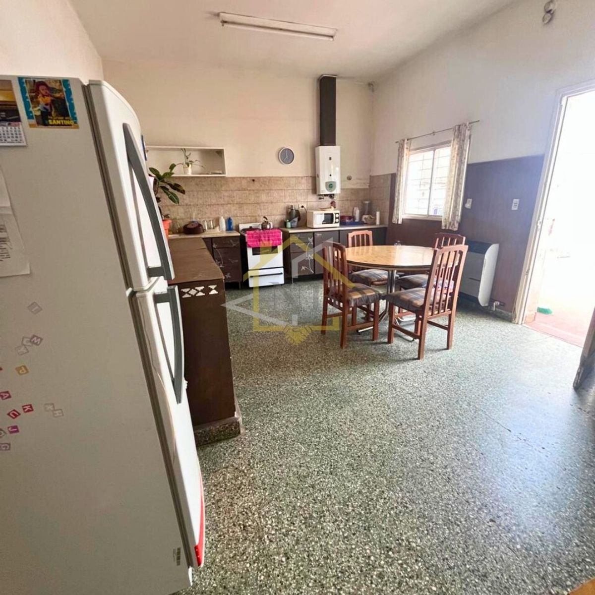 CASA DE 3 DORMITORIOS EN VENTA BARRIO BUENA VISTA — foto 4