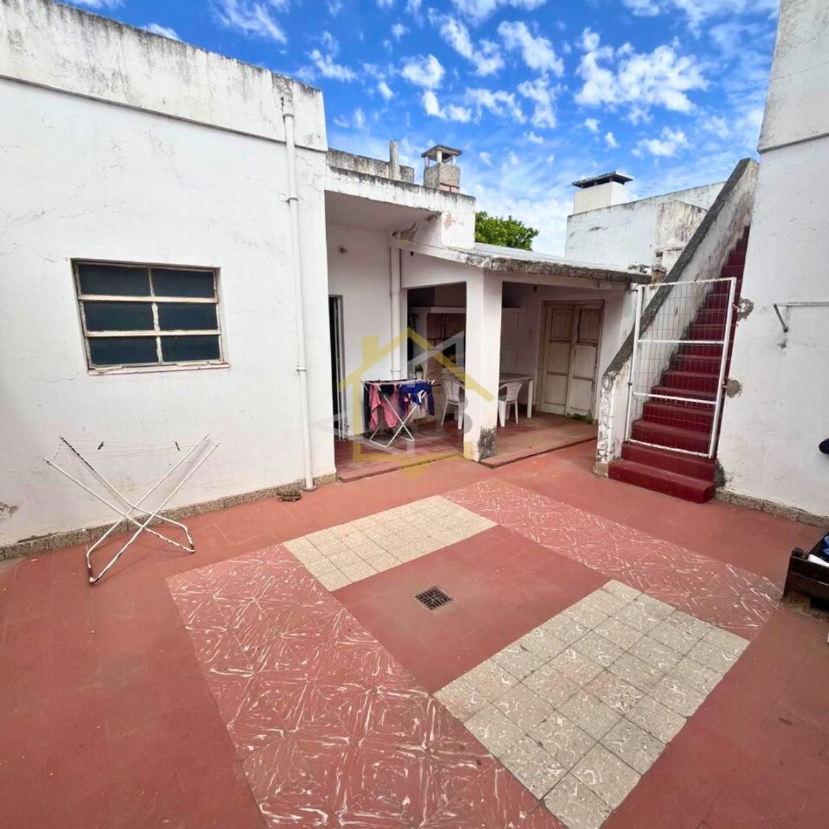 CASA DE 3 DORMITORIOS EN VENTA BARRIO BUENA VISTA — foto 11