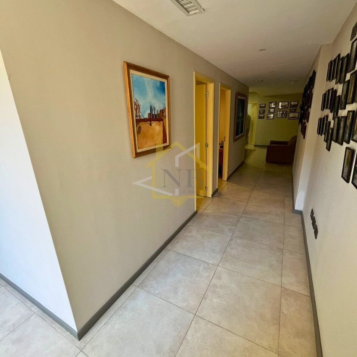 EXCELENTE OFICINA EN VENTA ZONA MACROCENTRO - 3