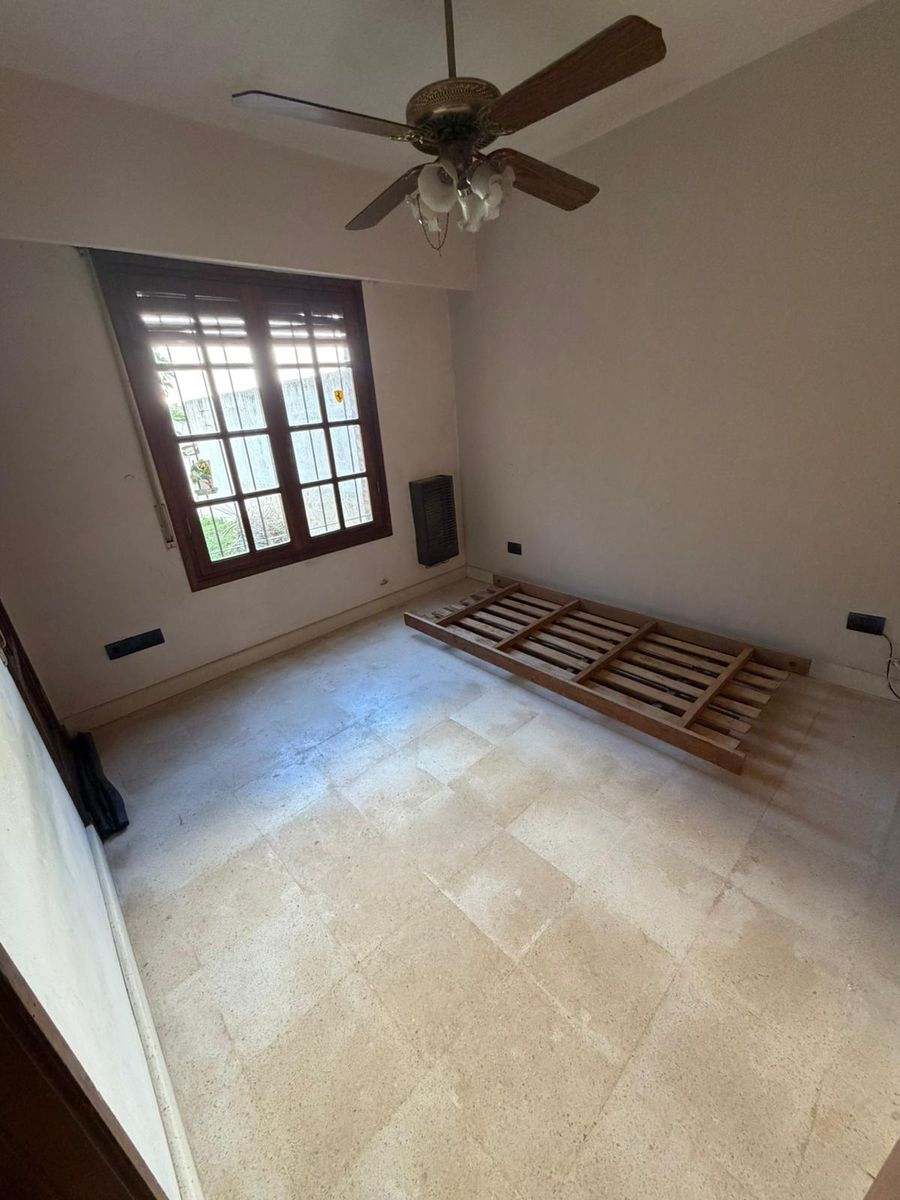 CASA EN VENTA DE DOS PLANTAS EN BANDA NORTE - 7