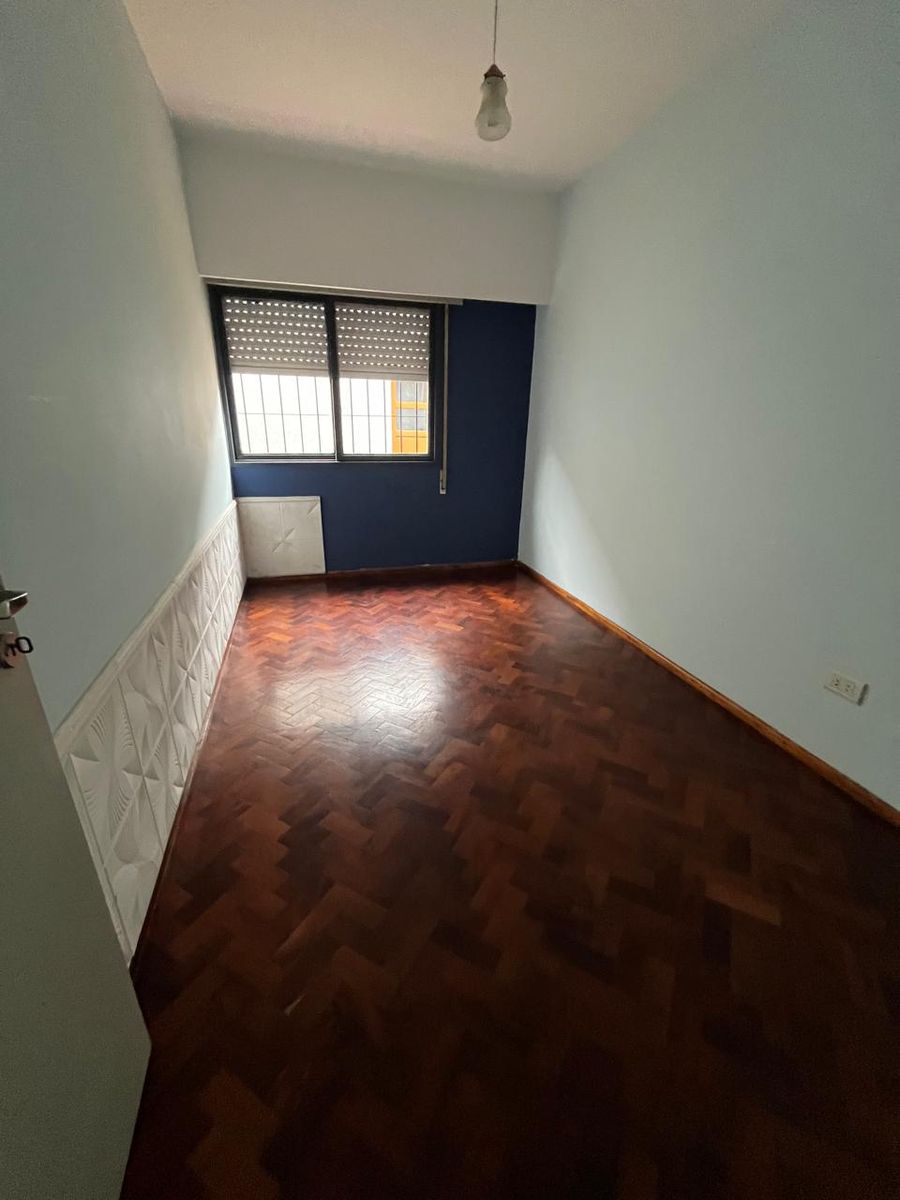 CASA EN VENTA DE 3 DORMITORIOS ZONA ABILENE - 8