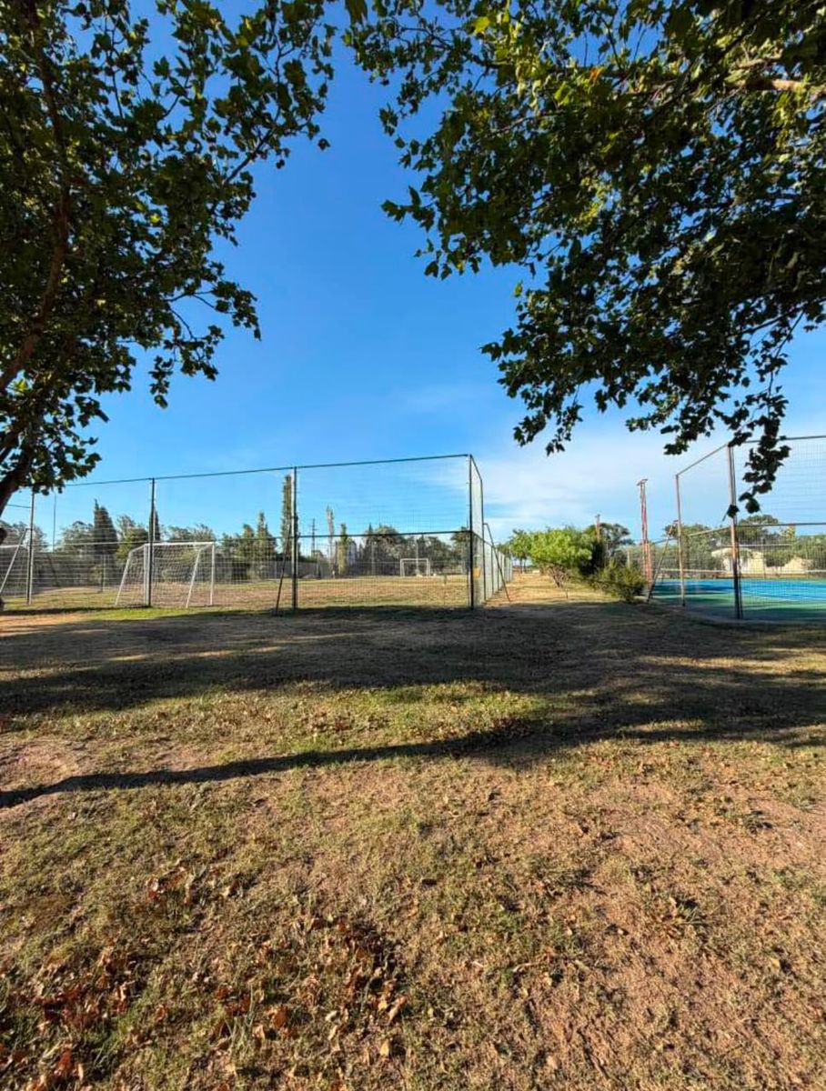 LIQUIDO LOTE EN BARRIO CATALINA COUNTRY - 4