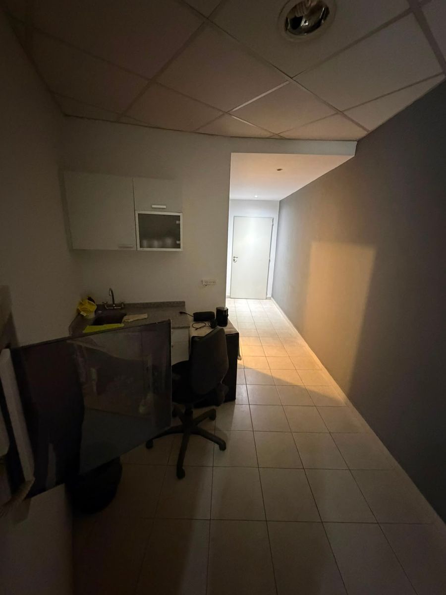 OPORTUNIDAD LOCAL COMERCIAL EN VENTA - 1