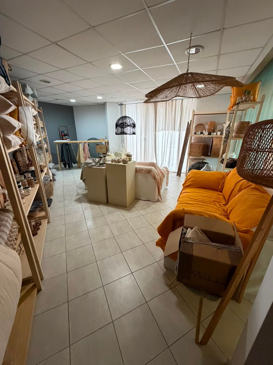 OPORTUNIDAD LOCAL COMERCIAL EN VENTA - 2