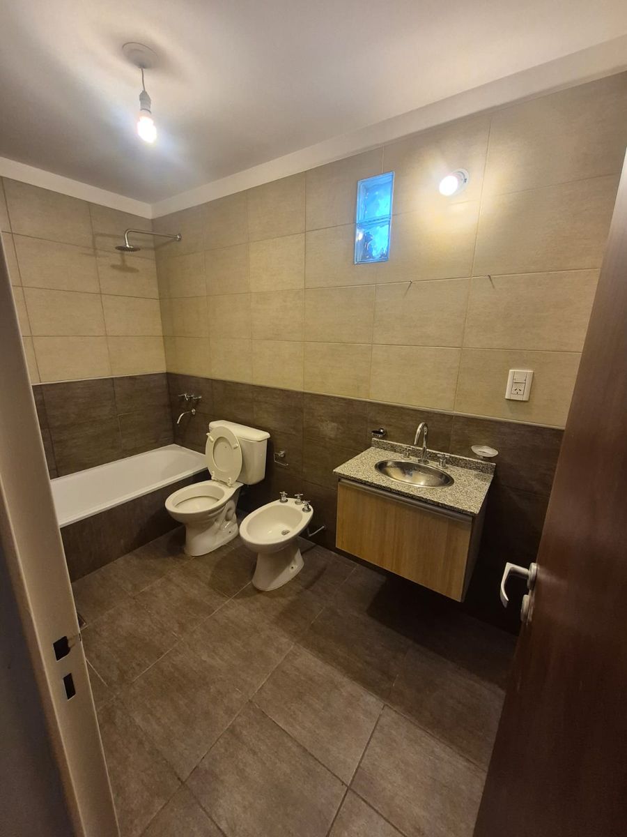 DEPARTAMENTO EN BUCARE 4 - 3