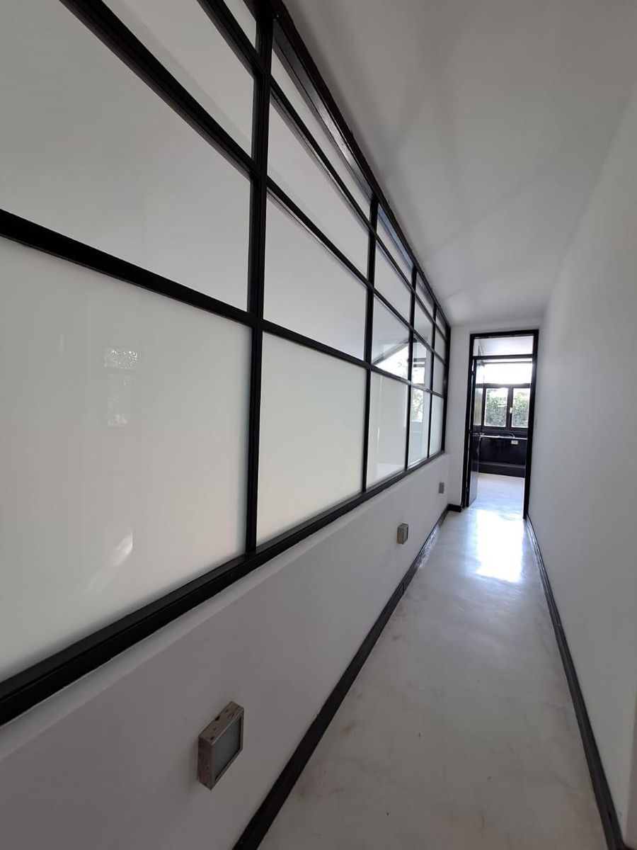 CASA EN VENTA BARRIO GOLF - 12