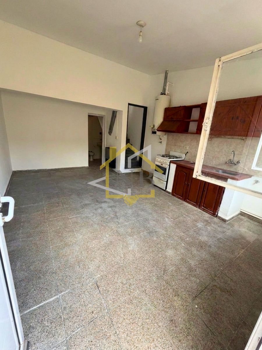 DUPLEX EN ALQUILER EN CALLE GENERAL BUSTOS 700 - 2