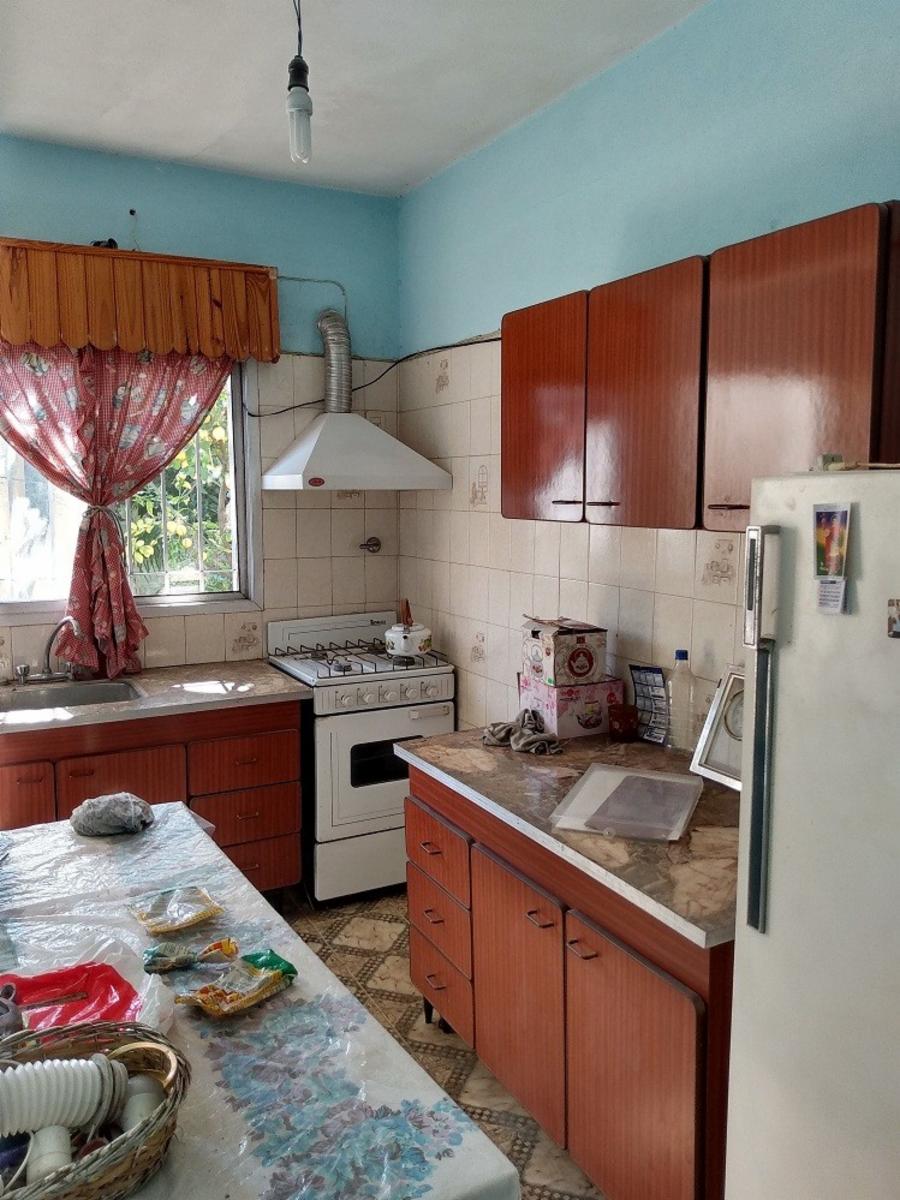 CASA 3 AMBIENTES CON ENTRADA PARA AUTO BERAZATEGUI — foto 5
