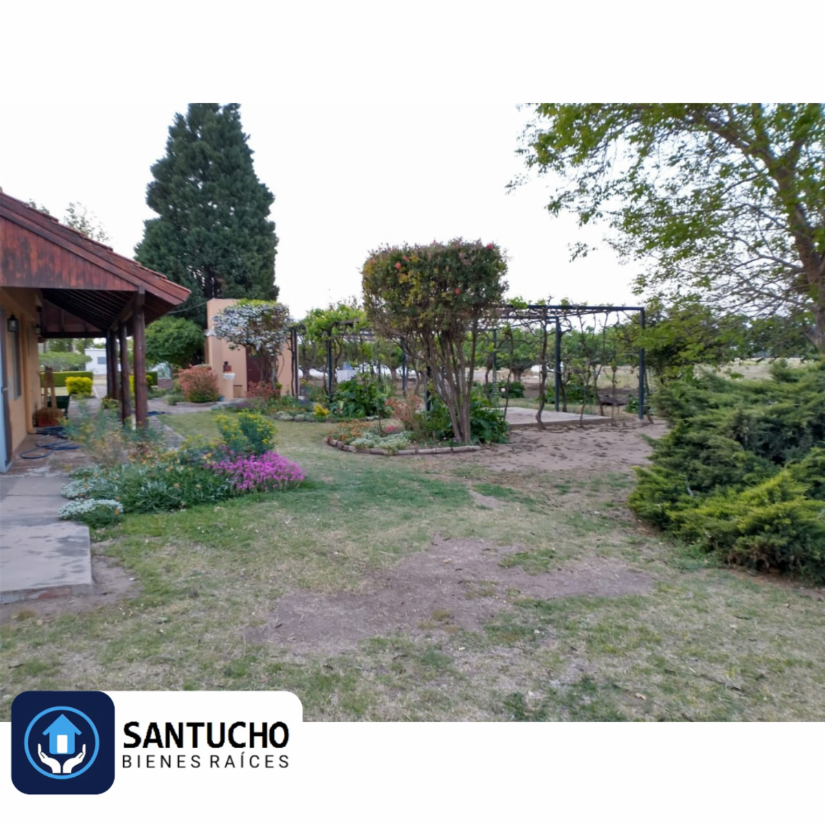 ATENCIÓN/ IMPORTANTE PROPIEDAD EN VENTA: CASA QUINTA PRINCIPAL + CASA SECUNDARIA + GALPÓN + 7 HCT. PARA LA SIEMBRA - 39