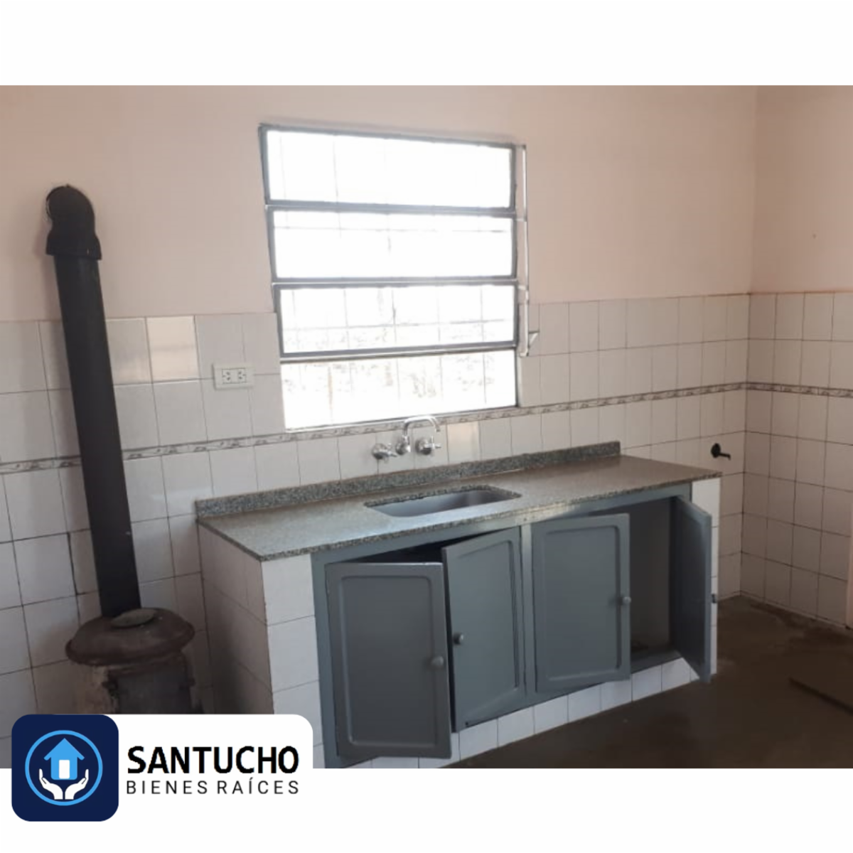 ATENCIÓN/ IMPORTANTE PROPIEDAD EN VENTA: CASA QUINTA PRINCIPAL + CASA SECUNDARIA + GALPÓN + 7 HCT. PARA LA SIEMBRA - 42