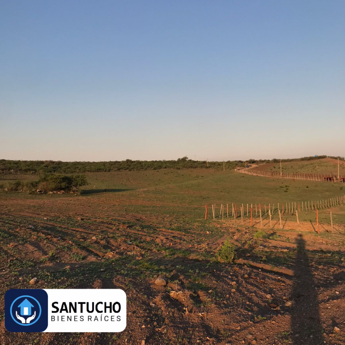 ATENCIÓN/ CAMPO EN VENTA: CASA PRINCIPAL + GALPÓN + 18 HAS - 8