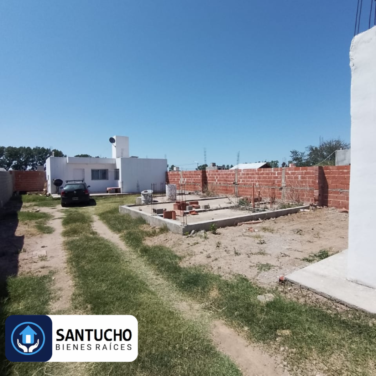 ATENCIÓN/ PROPIEDAD EN VENTA: LOCAL COMERCIAL + DPTO N°1 - 11