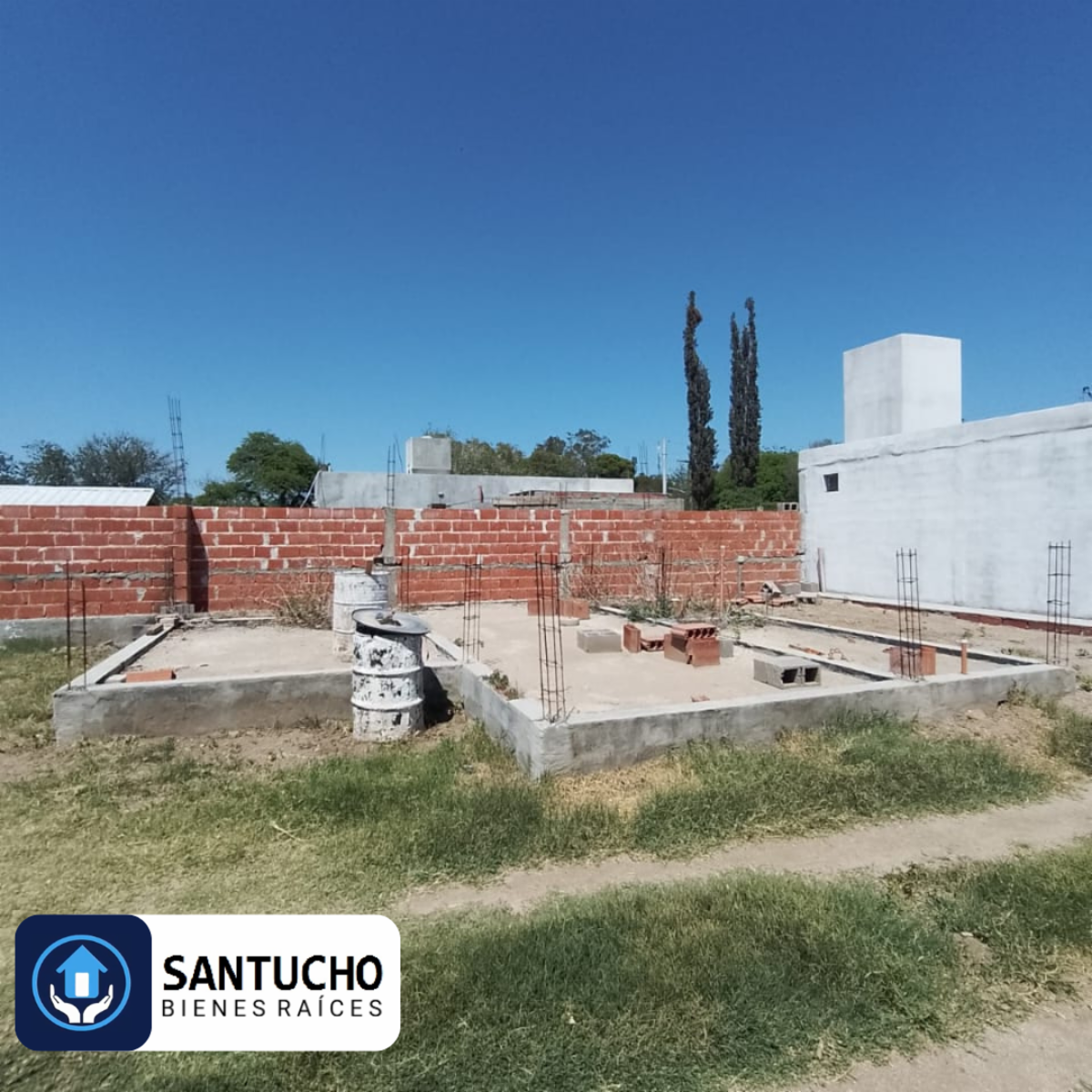 ATENCIÓN/ PROPIEDAD EN VENTA: LOCAL COMERCIAL + DPTO N°1 - 12