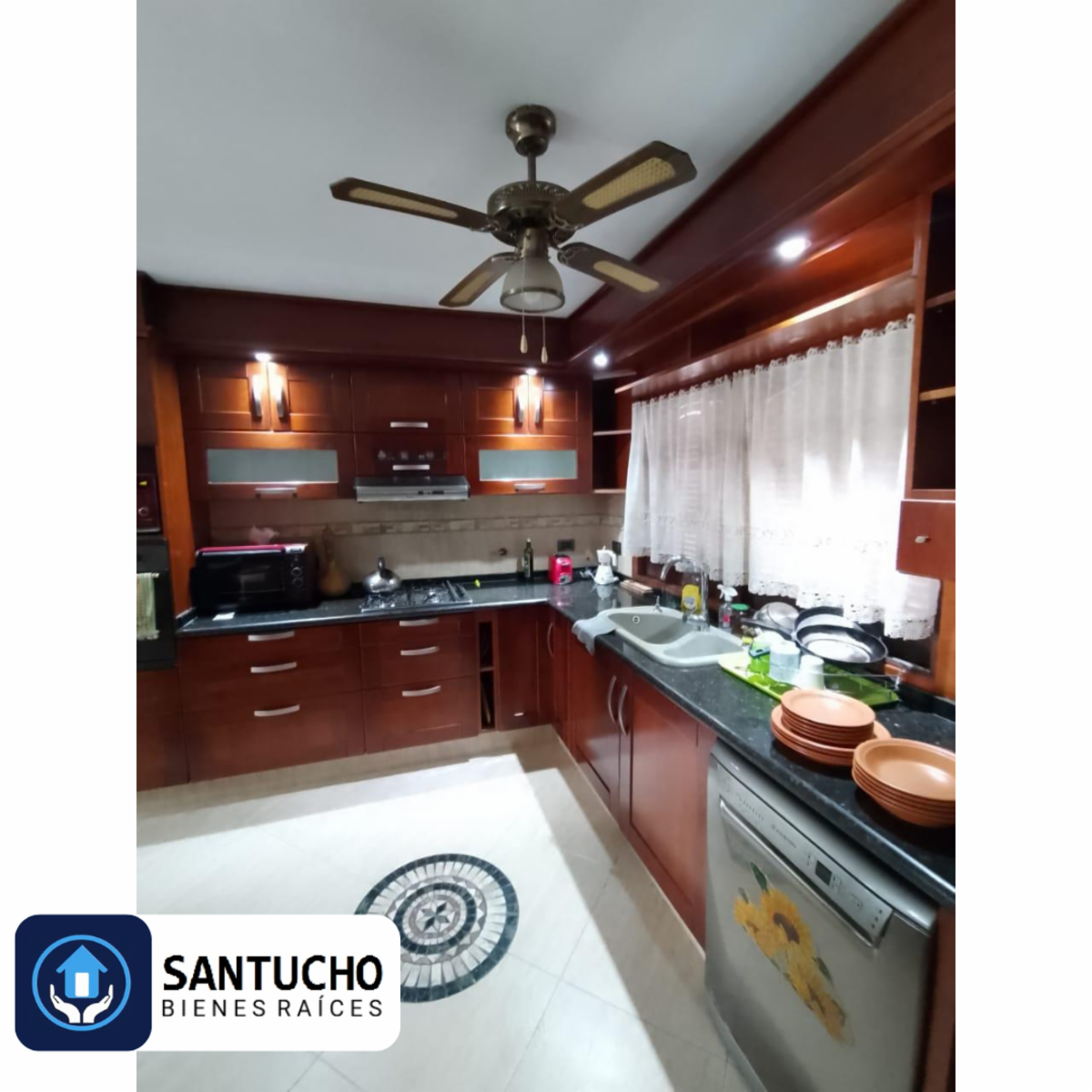 ATENCIÓN/ IMPORTANTE PROPIEDAD EN VENTA: CASA PRINCIPAL DE CATEGORÍA + DPTO N°1 + DPTO. N°2 — foto 12