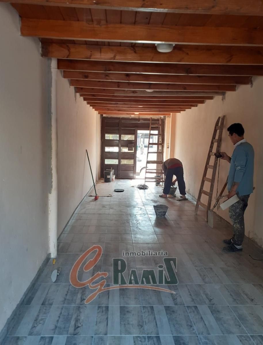 Ph (+ Dpto. Arriba) En Venta, Fleming 2000, Ituzaingó. Precio retasado. — foto 2