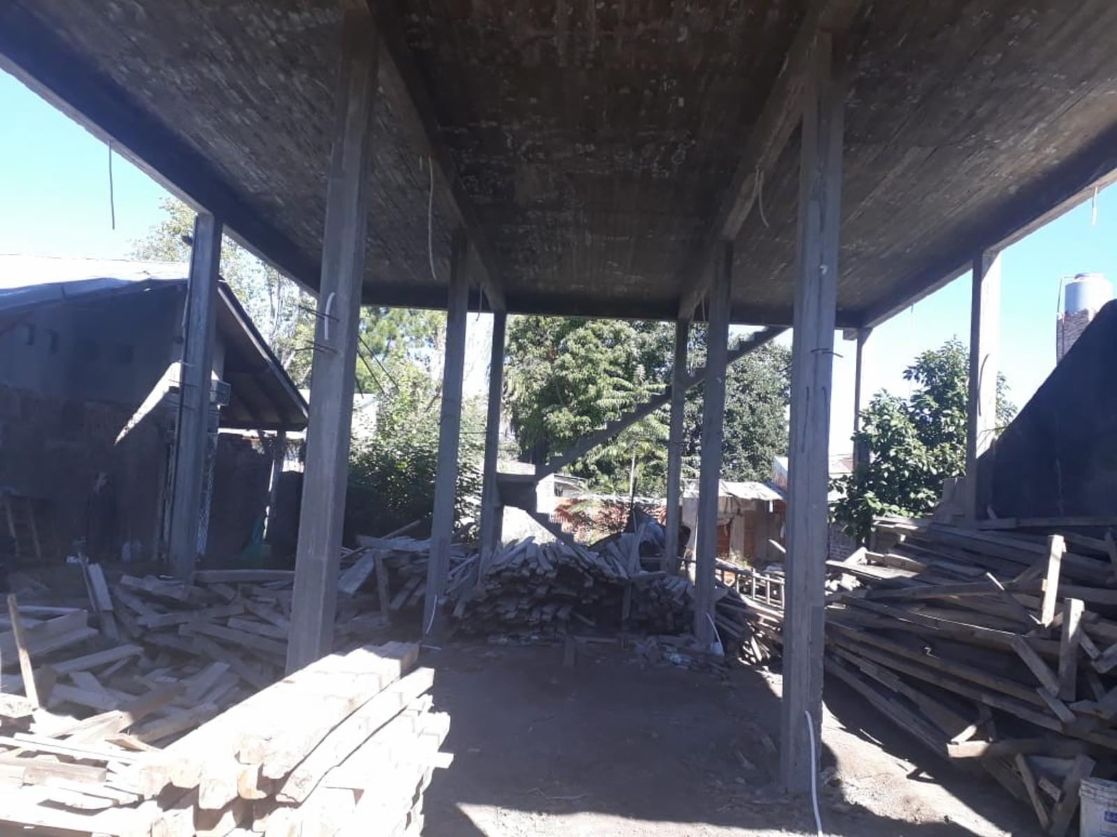 Lote con edificación En Venta, Bagnat 2900, Ituzaingó — foto 2