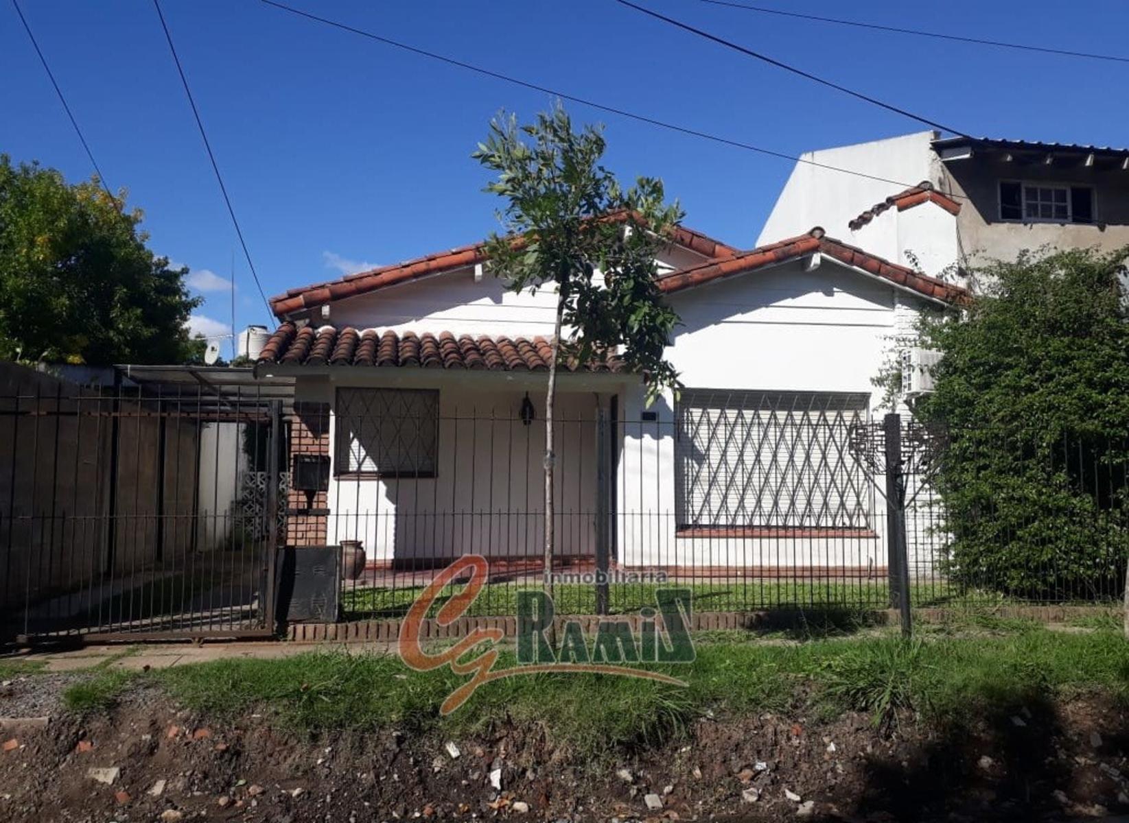 Casa Chalet En Venta Los Tobas 200