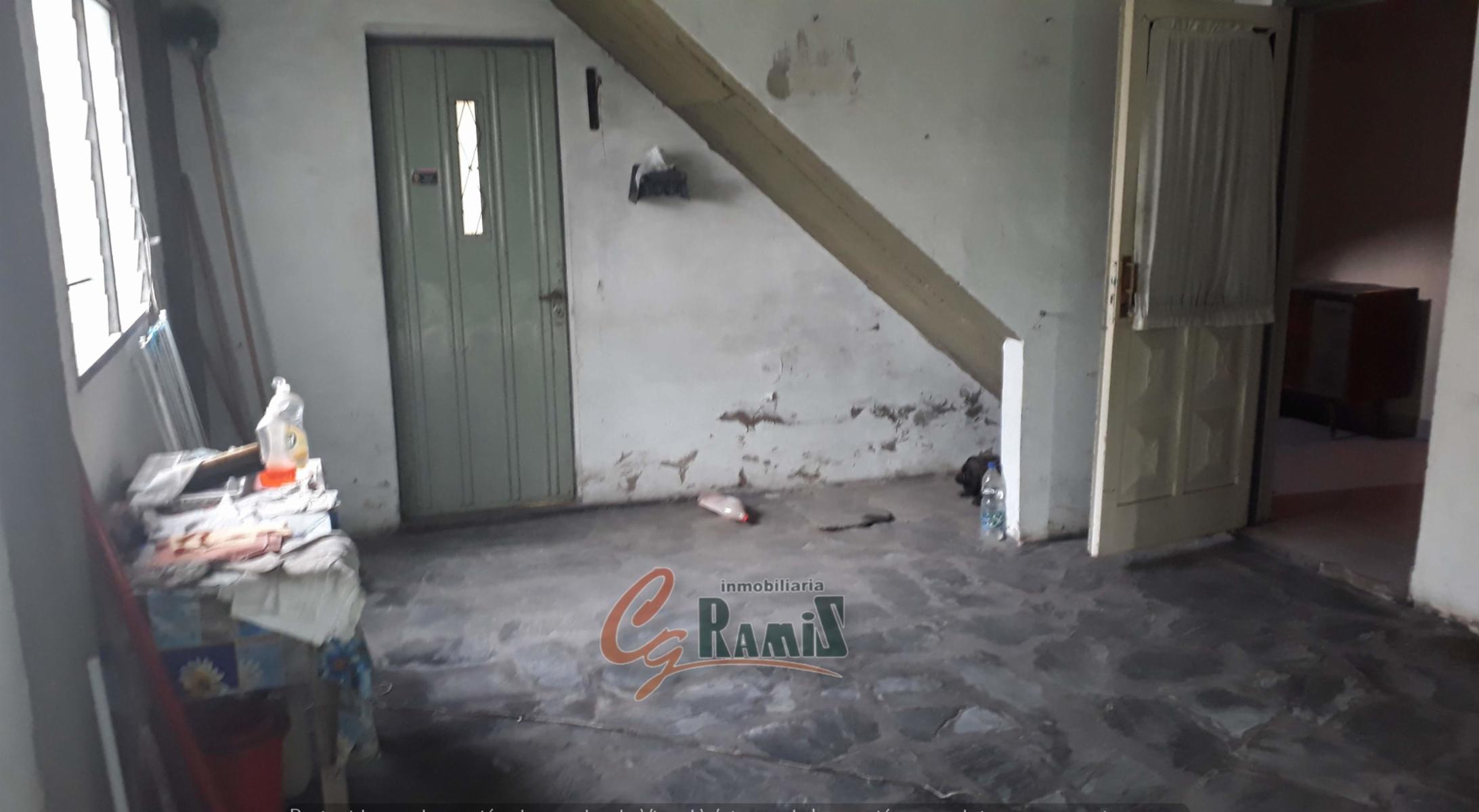 Casa En Venta a remodelar mas lote esquina, Los Indios Y Munilla, Castelar — foto 9