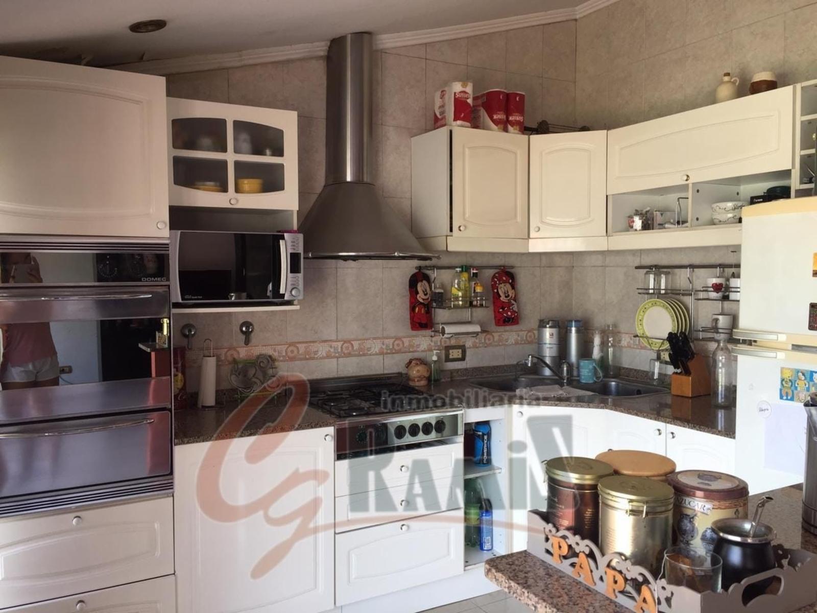 impecable Chalet En Venta, Otero 400 Ituzaingo. — foto 13