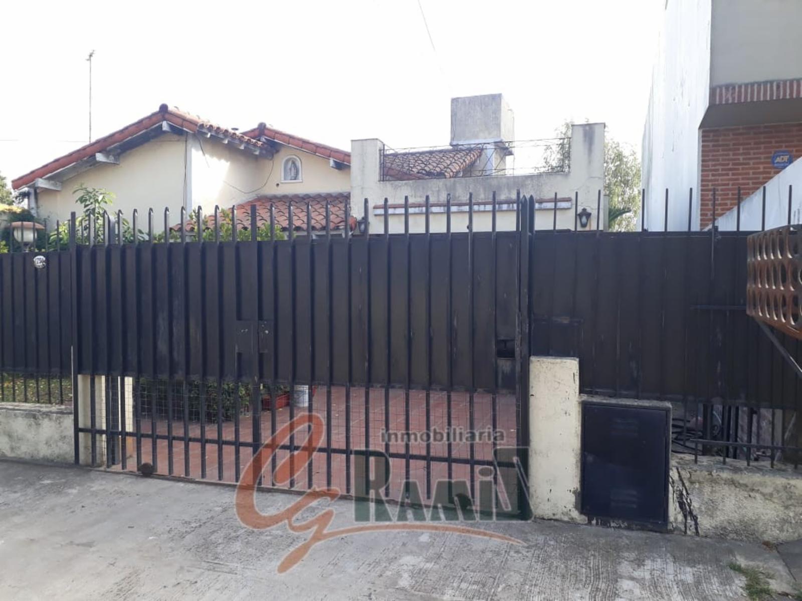 Casa En Venta Lote De 639m2 Pio Collivadino 1700, Ituzaingo.