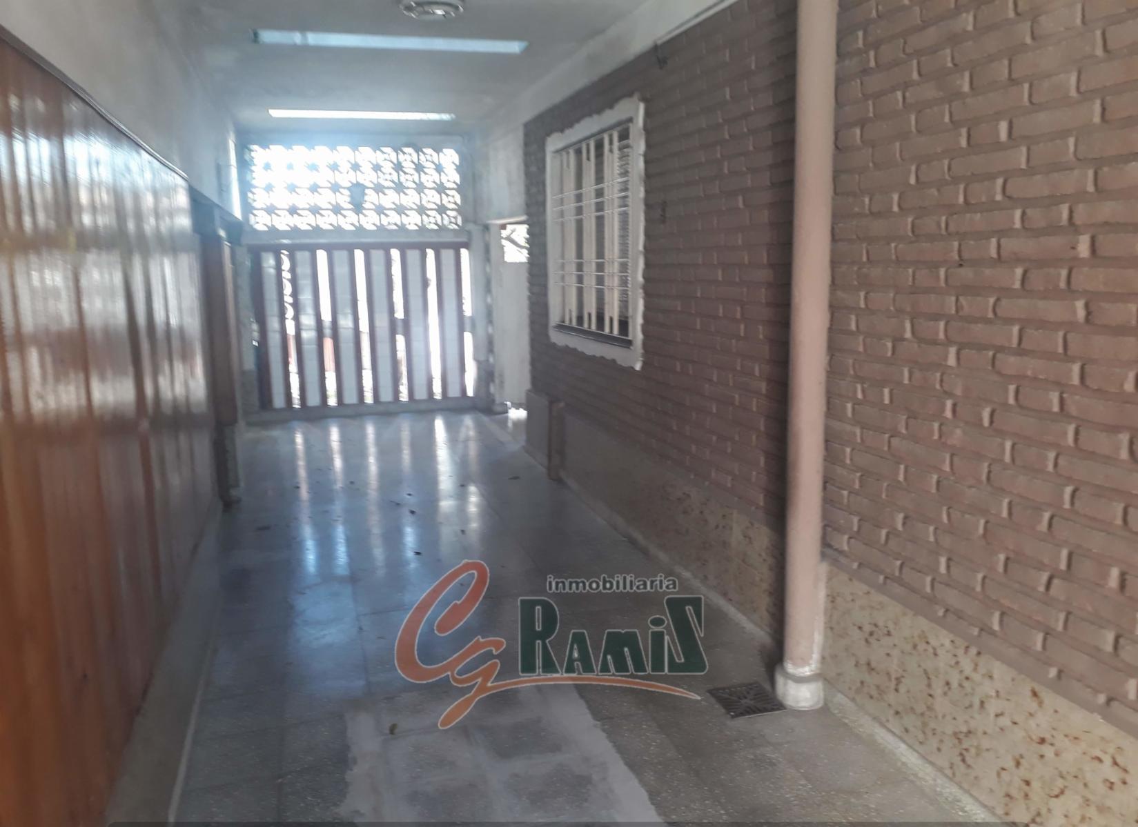 Casa En Venta Haro 1190, Ituzaingo. Oportunidad — foto 2