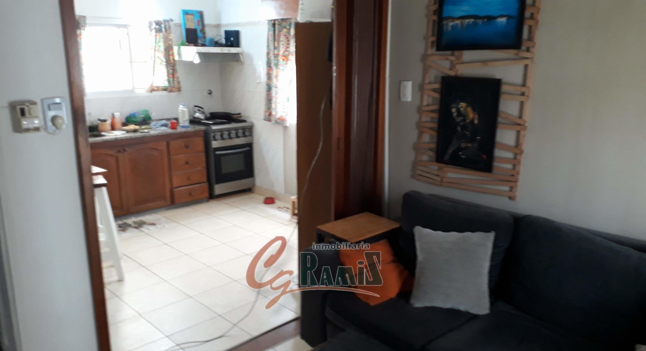 Casa En Venta Lote 350m2, Badaracco 600 ituzaingó — foto 2