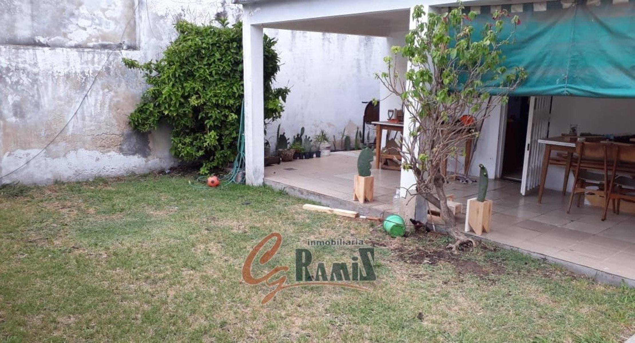 Casa En Venta Lote 350m2, Badaracco 600 ituzaingó — foto 9