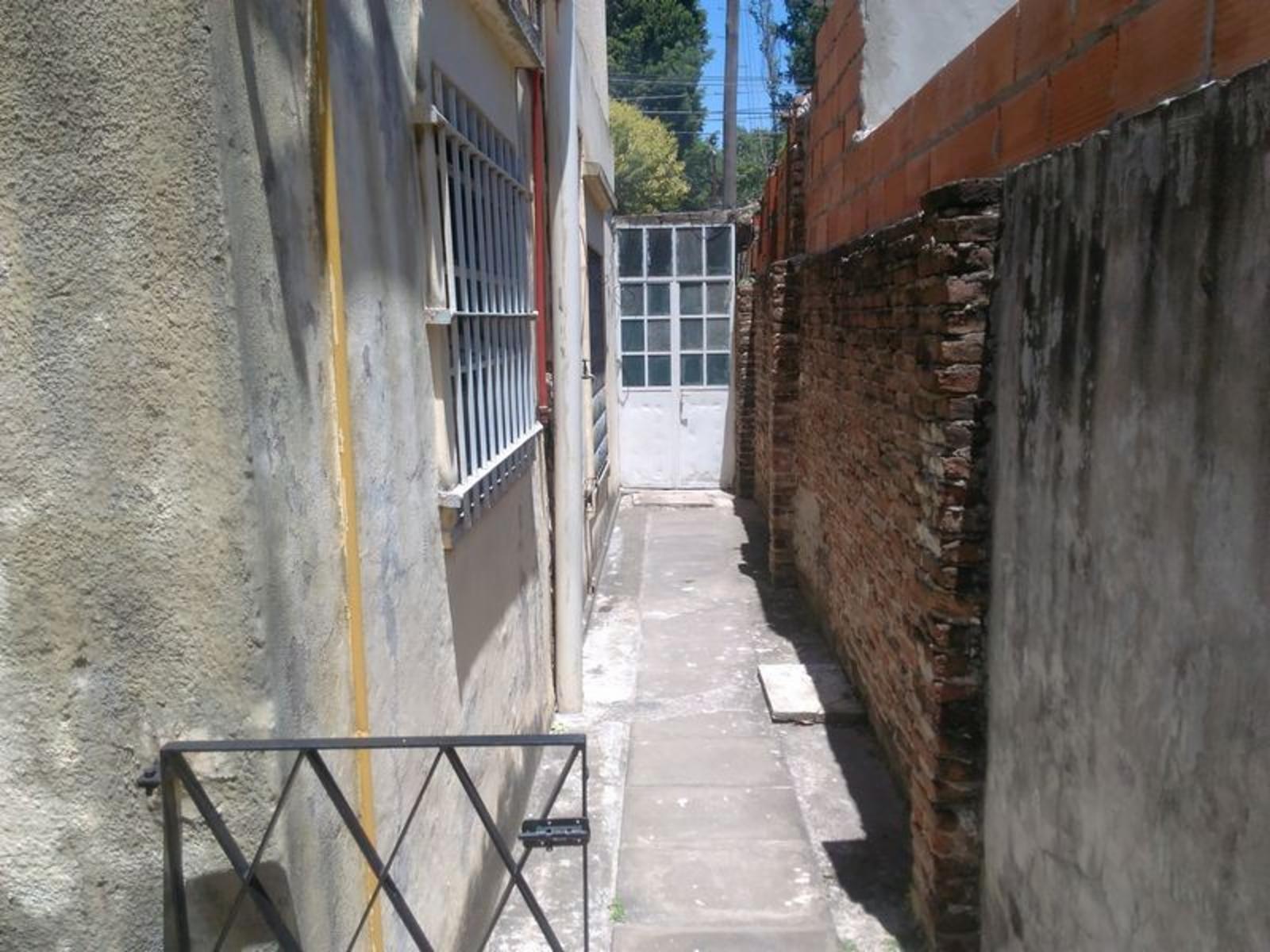 Casa Y Departamento En Venta, Badaracco 300 Ituzaingó — foto 7