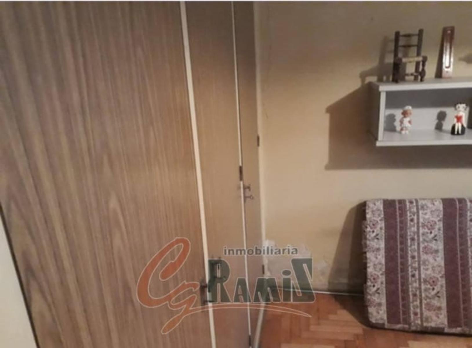 Casa Chalet En Venta, Arrecifes 700, Castelar Norte — foto 5