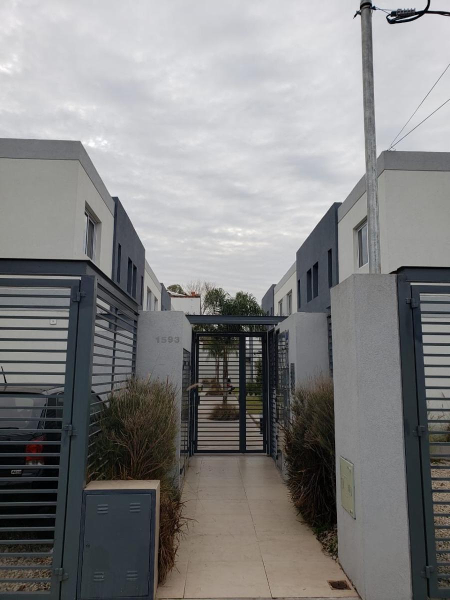 Emprendimiento Duplex En Venta A Estrenar Costa Rica 1593, Ituzaingo — foto 2
