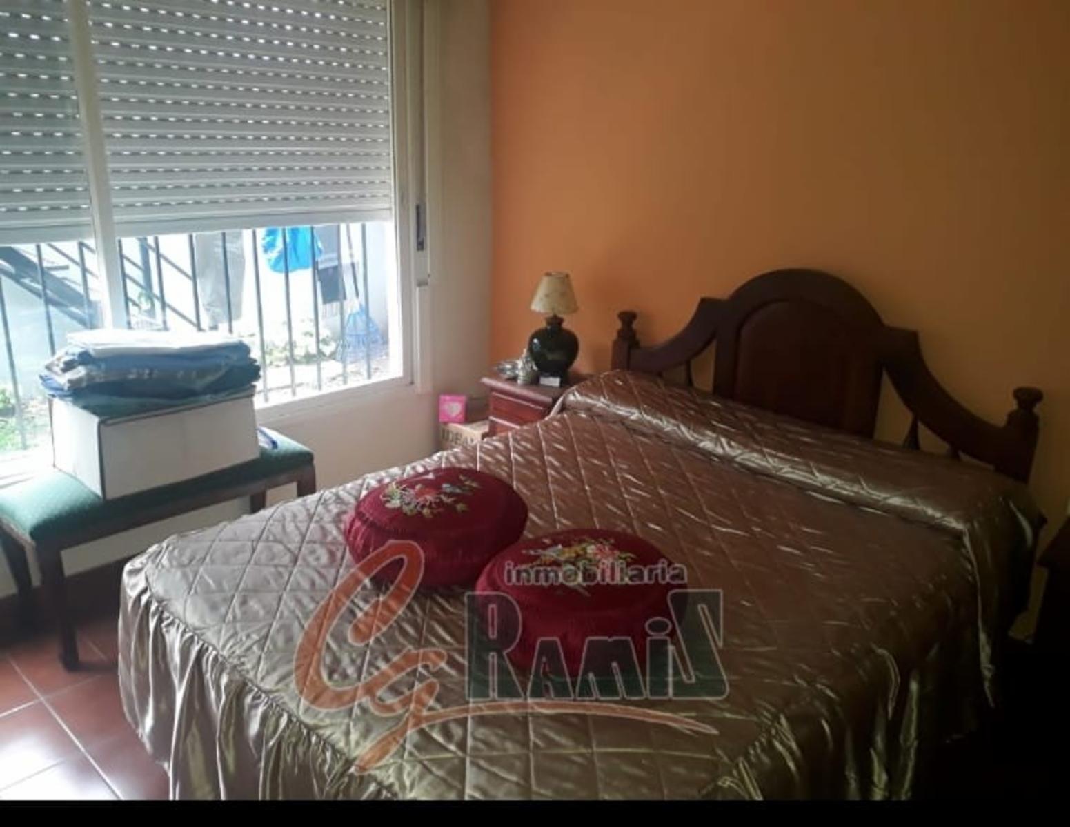 Casa + Departamento En Venta Saldan 1400 Ituzaingo — foto 5