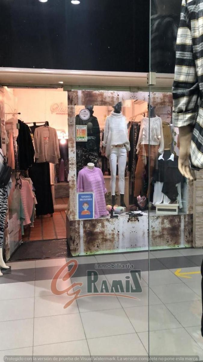 Venta De Local En Galeria Buenos Aires Moron Centro
