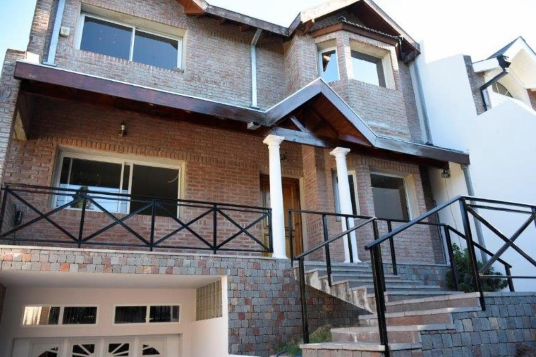 Casa Chalet En Venta A Estrenar, Andrés Lamas 100, Ituzaingo