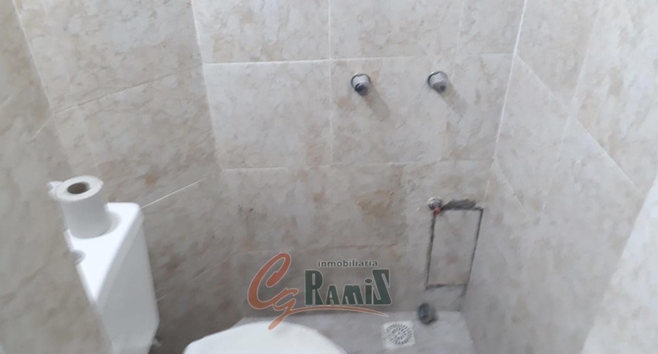 Local En Venta, Defilippi 1300 Ituzaingo. — foto 5