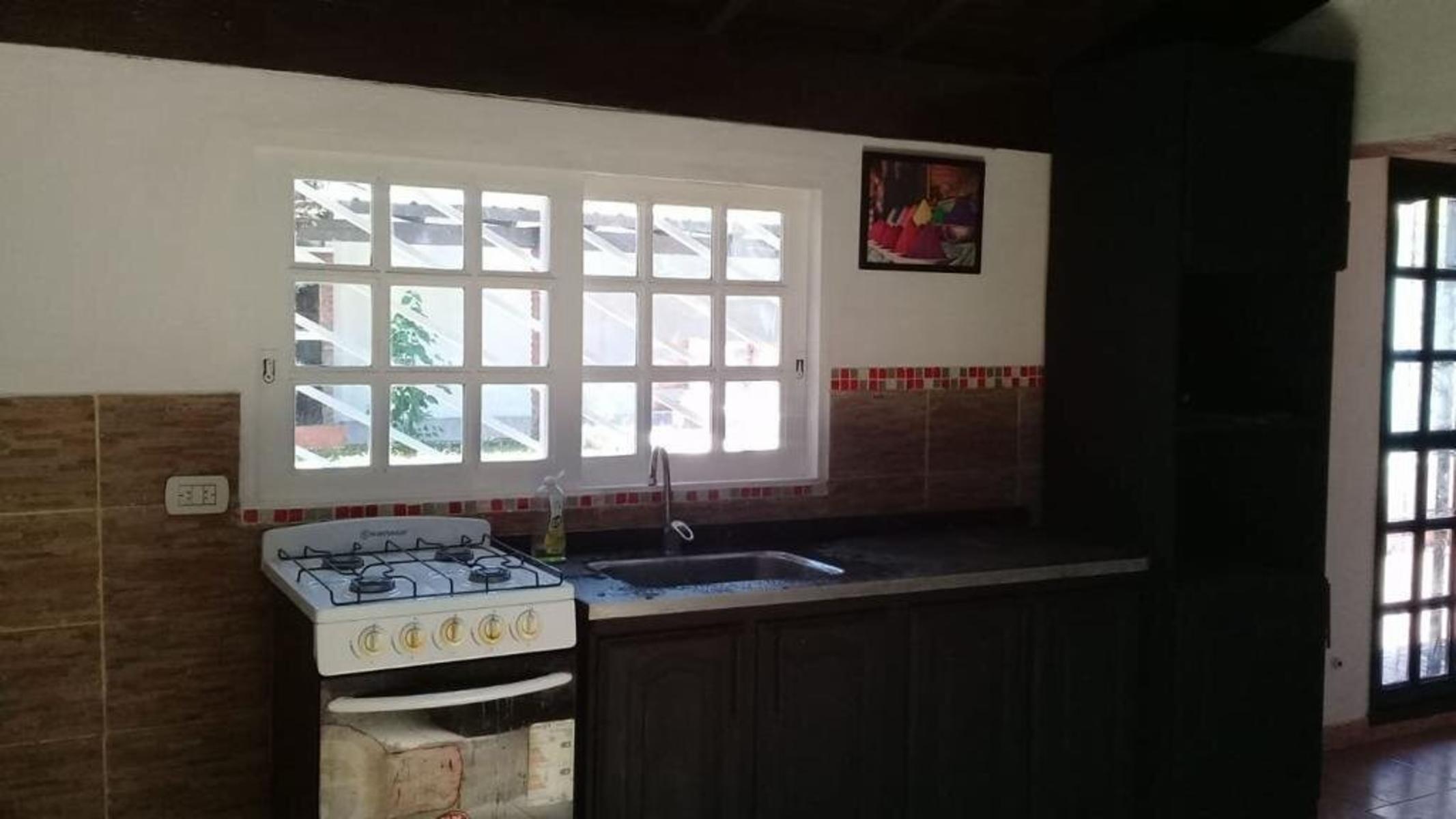Casa Chalet EN VENTA, Rangugni 2800, Ituzaingó. Escucha oferta — foto 3