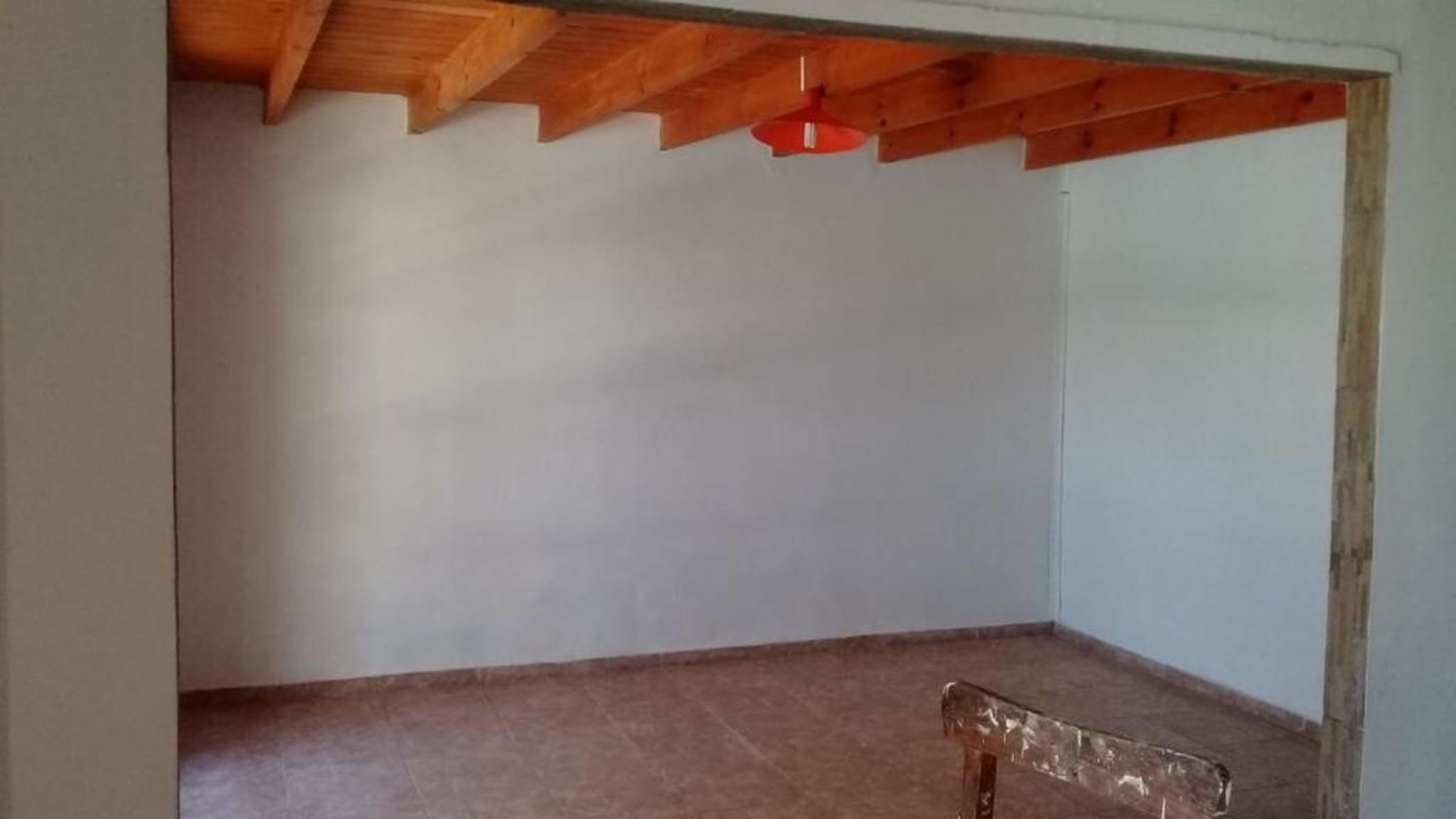 Casa Chalet EN VENTA, Rangugni 2800, Ituzaingó. Escucha oferta — foto 8