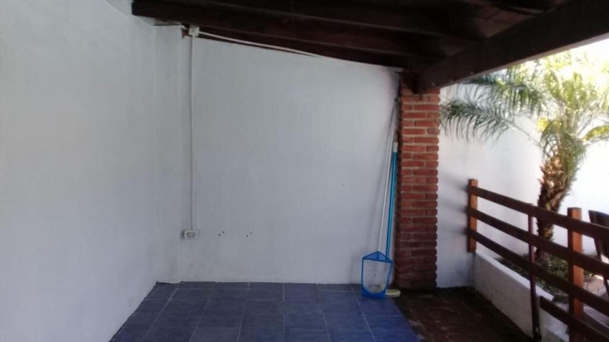 Casa Chalet EN VENTA, Rangugni 2800, Ituzaingó. Escucha oferta — foto 13