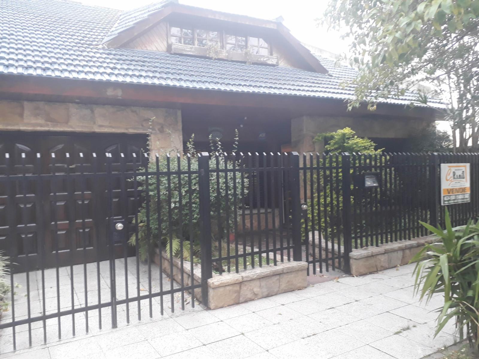 Casa Chalet En Venta Rafaela 1300 Ituzaingo