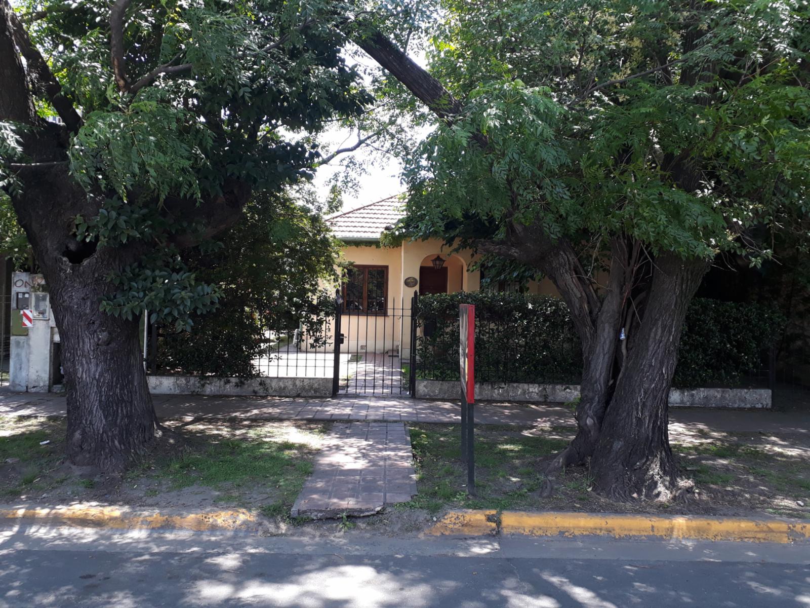 Lotes Terrenos En Venta, 1420m2, Fragio 300, Ituzaingó. — foto 2