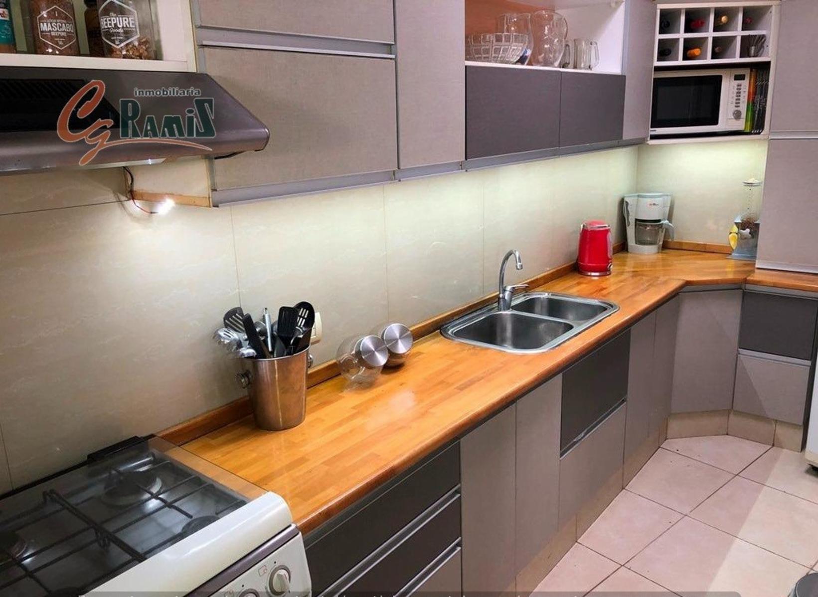 Casa En Venta Udaondo 3800 Parque Leloir Ituzaingo. Permuta — foto 7
