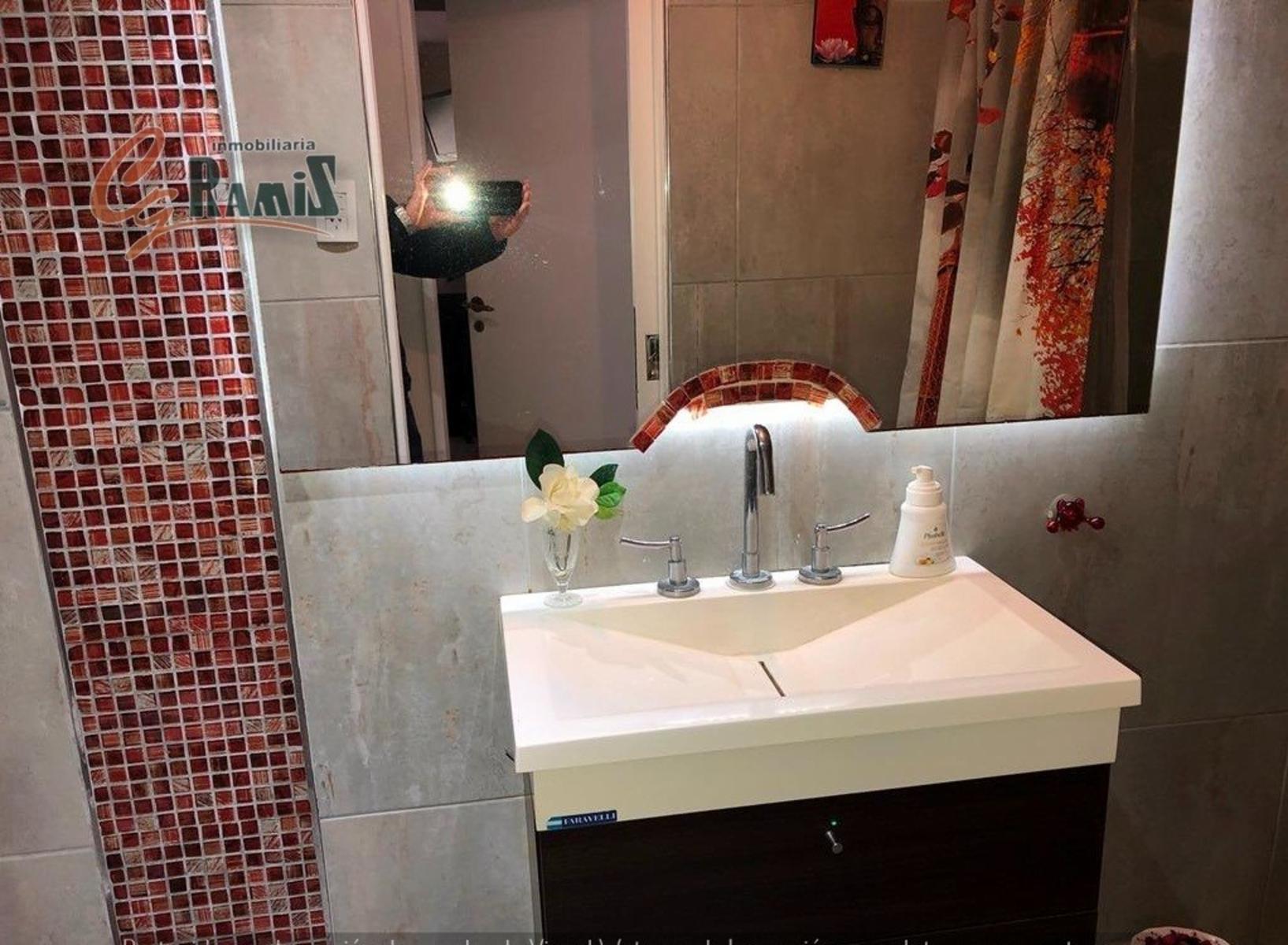 Casa En Venta Udaondo 3800 Parque Leloir Ituzaingo. Permuta — foto 11