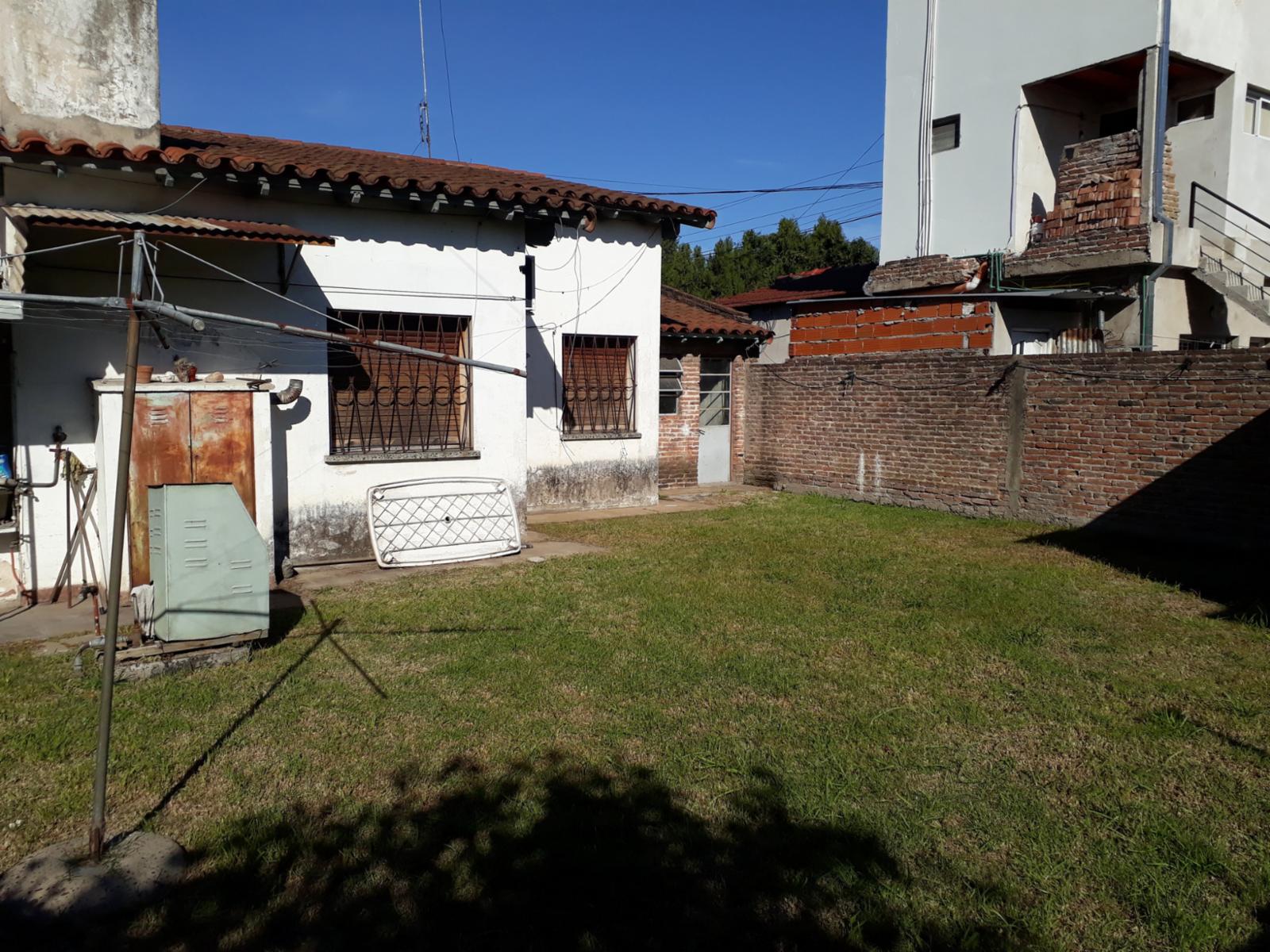 Casa Chalet En Venta Lote 20x25 Los Aztecas 4900 Hurlingham — foto 6