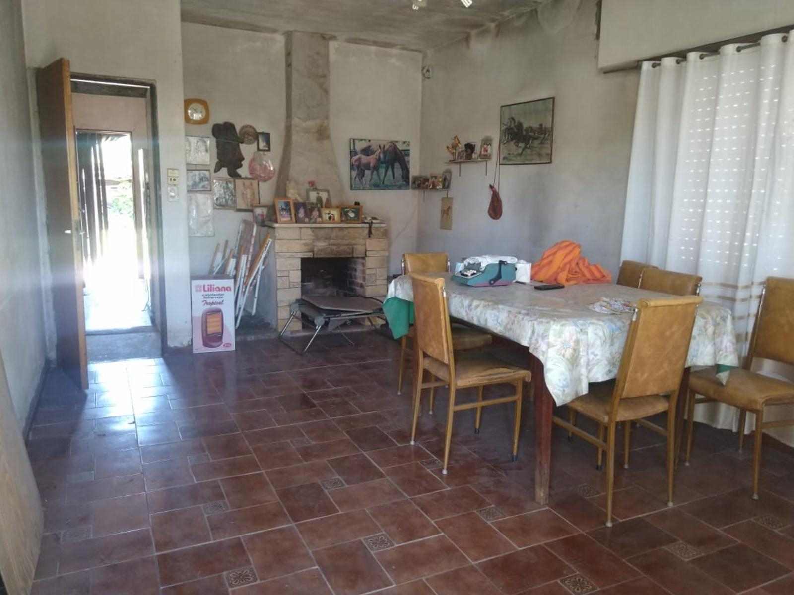 Casa a refaccionar En Venta Lote 300m2 Los Matreros 2900 Ituzaingo — foto 3